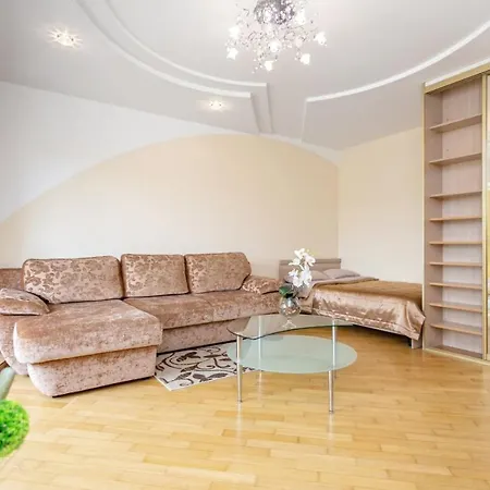 Dollar House * Mińsk